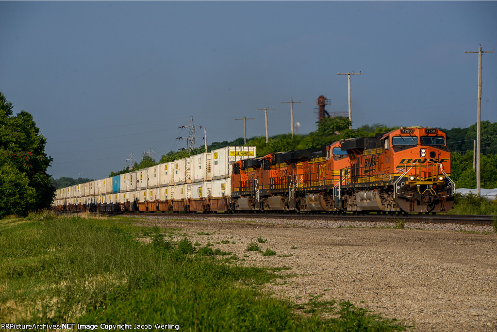 BNSF 7750